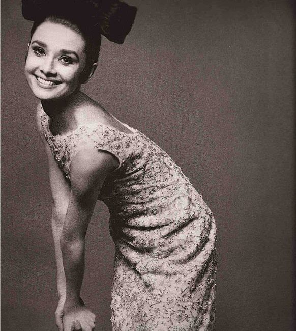 Fashion Audrey Hepburn 14 Vogue The Sixties Audrey Hepburn 1