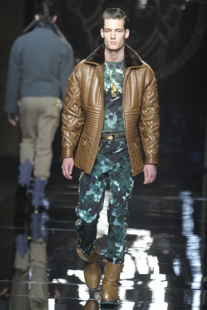 Versace - Fall 2012-Winter 2013 Shearling Chic - The All-Time Superstar - Fur Fashion