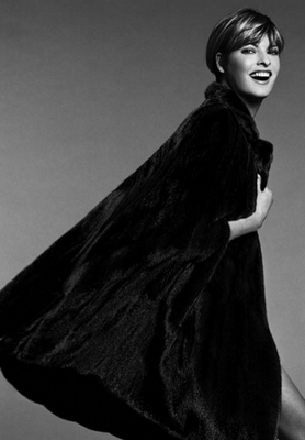 Linda Evangelista, 2001