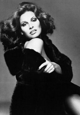 Raquel Welch, 1975