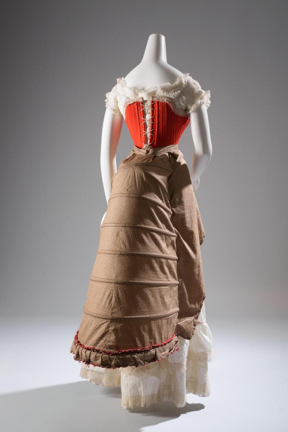 1880s, corset in wool, silk cotton and steel, France