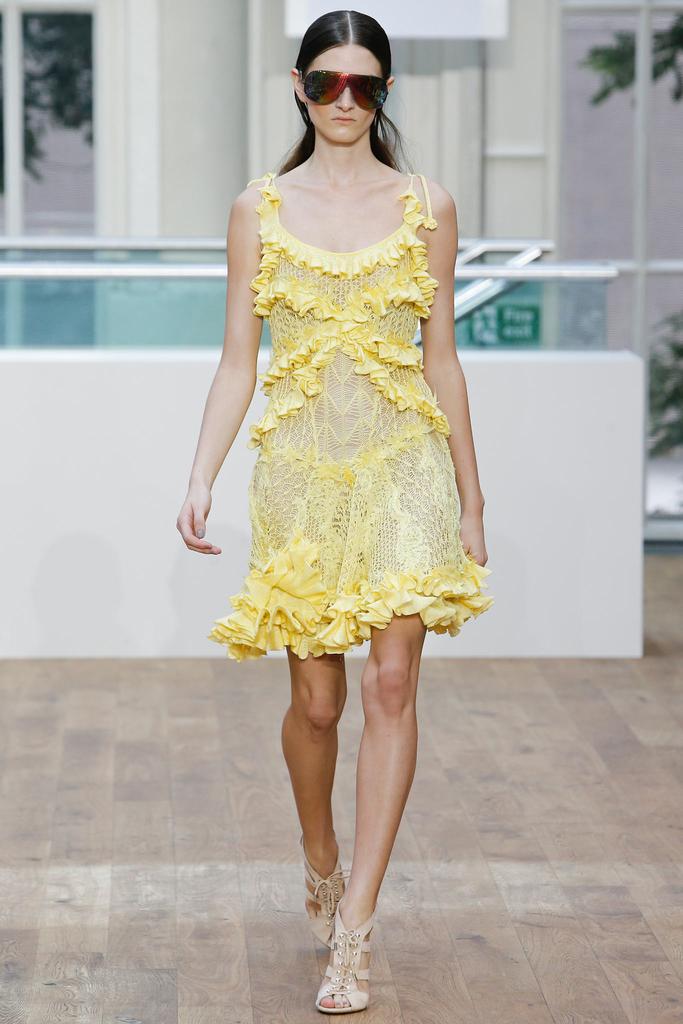 Julien Macdonald - London Fashion Week Spring-Summer 2015