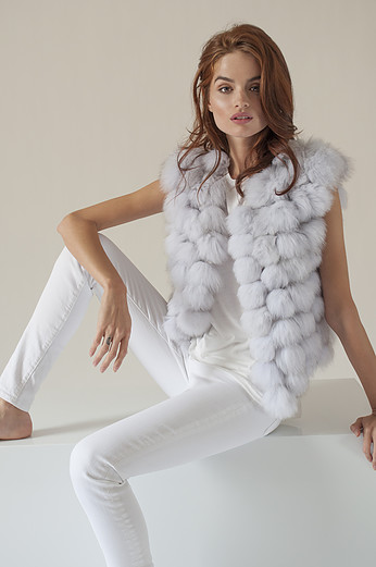 Adrienne Landau fox pom pom vest