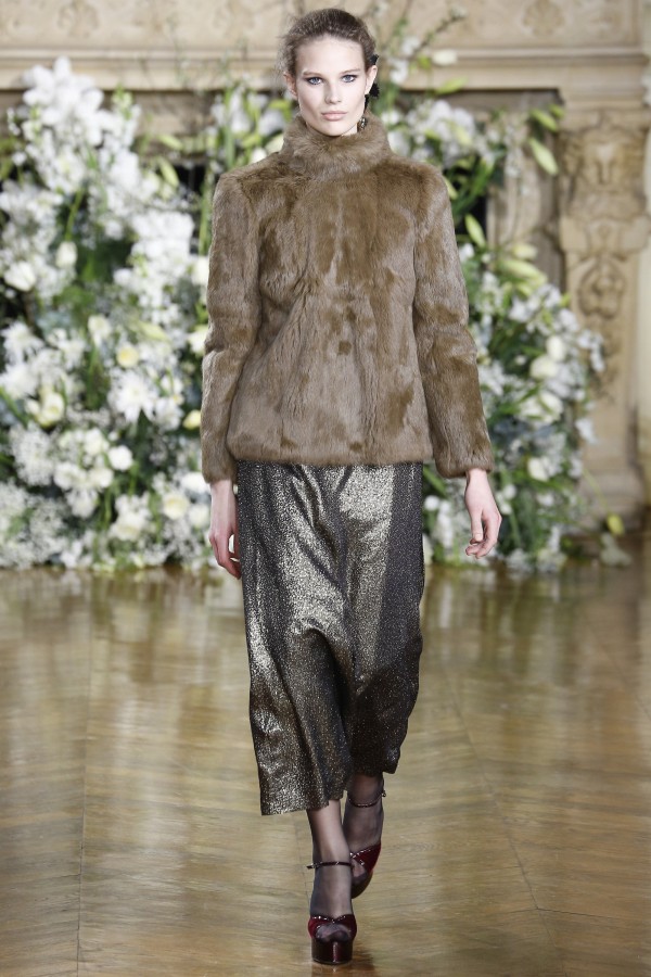 Restyle inspiration from the Fall 2016 runways - Vanessa Seward