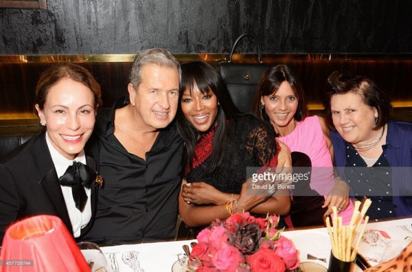 Dinner with friends (left to right) Andrea Dellal, Mario Testino, Naomi Campbell, Countess Debonaire von