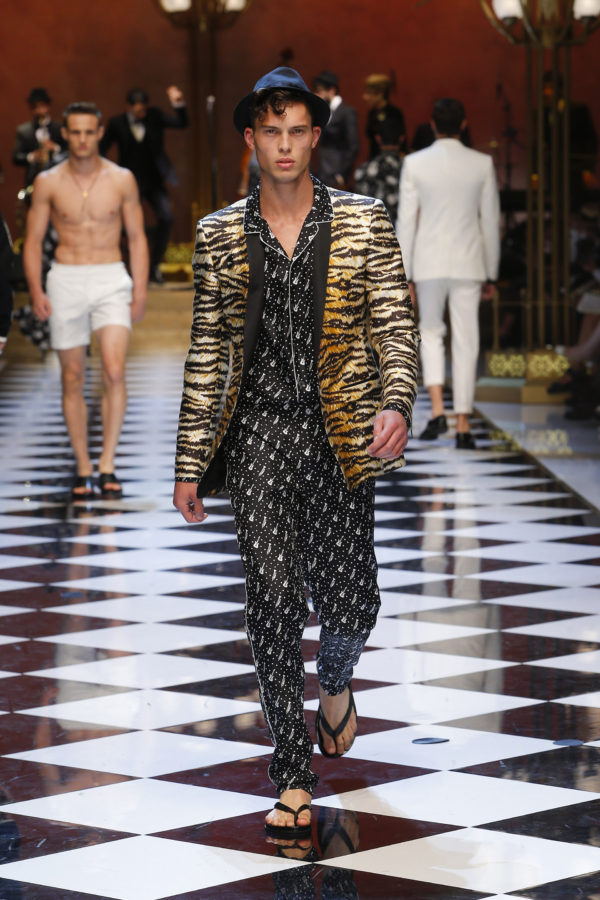 Dolce & Gabbana Spring 2017 Menswear