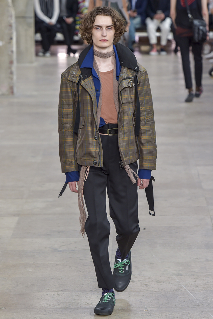 PARIS: Menswear 2017 Spring RTW Collection Reviews Part 5 Finale ...