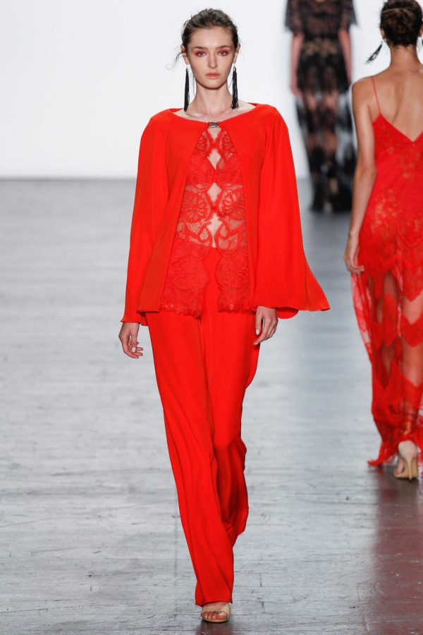 Tadashi Shoji