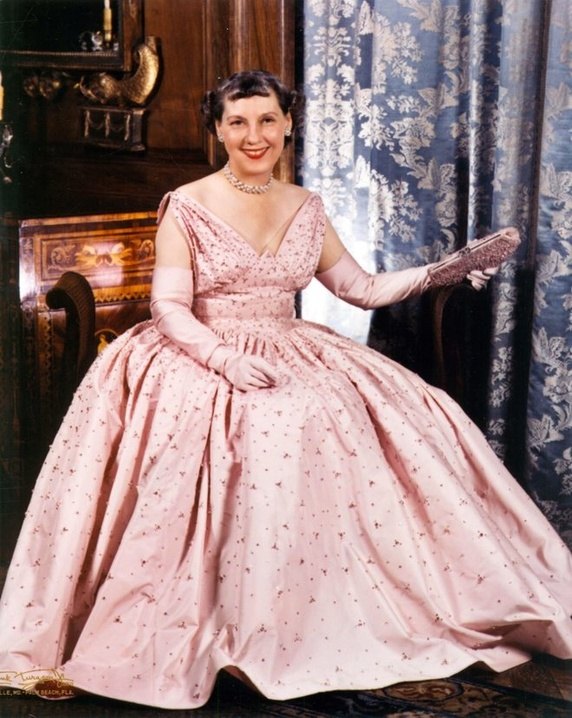 Mamie Eisenhower's fabulous pink silk Nettie Rosenstein gown was covered with over 2000 pink rhinestones.