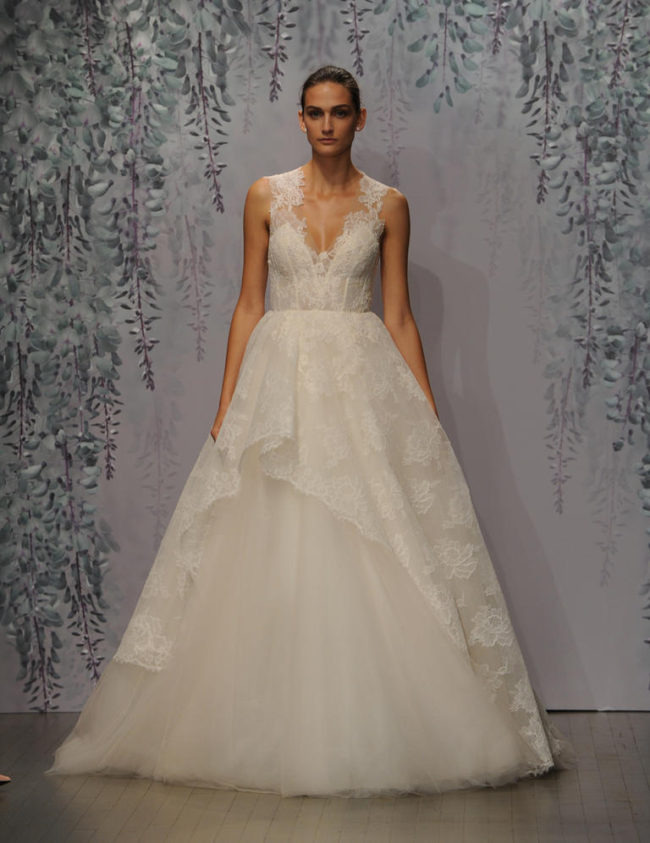 Monique Lhuillier wedding dress Fall 2016 