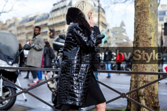 A leather coat with fur collar is a huge trend for fall 2016 winter 2017 season