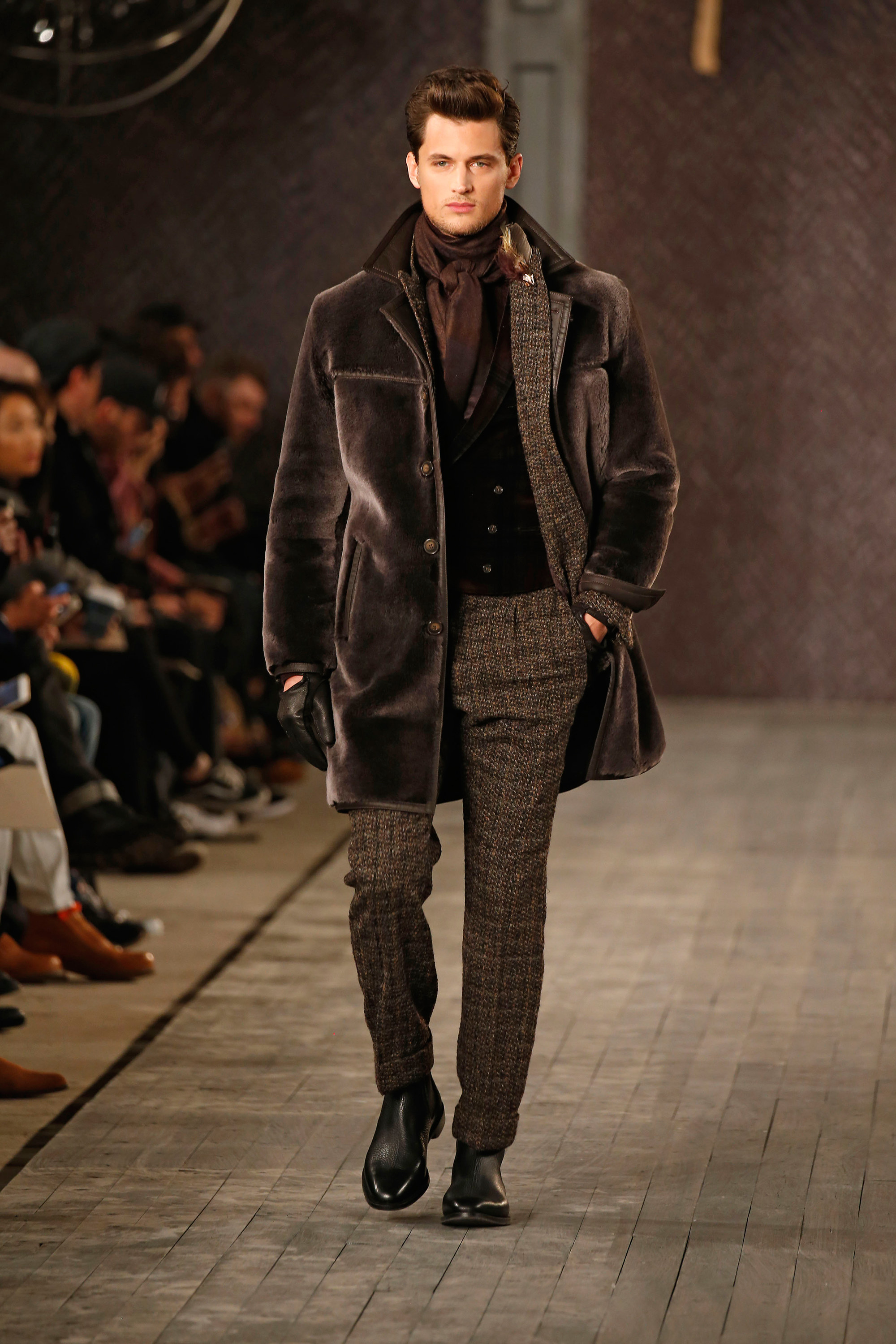 Joseph Abboud Fall 2016 cold weather fashion