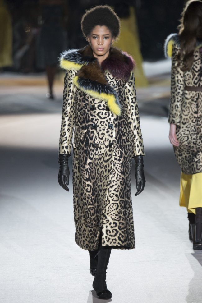 Ermanno Scervino Fall 2016 fur collars