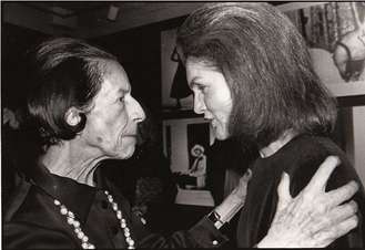 Jacqueline Kennedy in deep conversation with Diana Vreeland