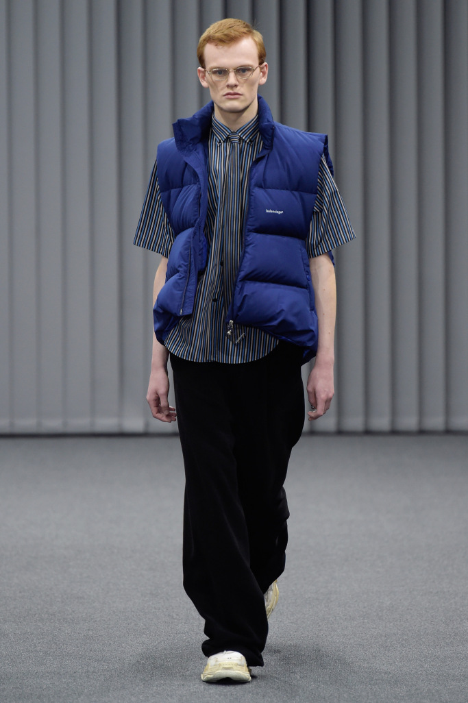 Balenciaga Menswear Fall 2017 Collection