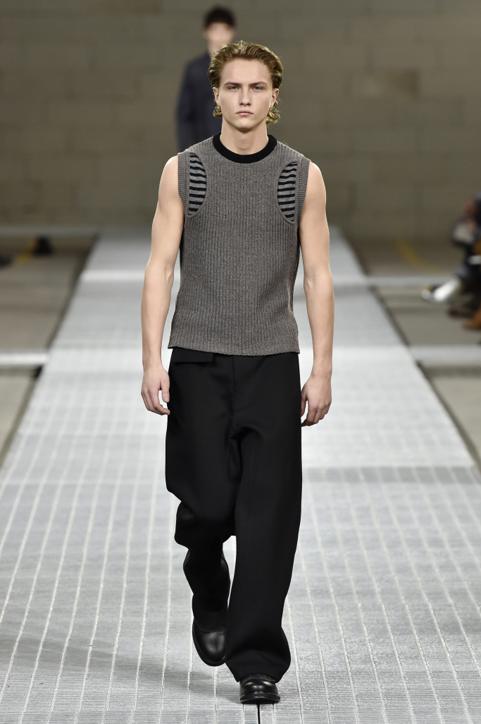 Dirk Bikkembergs Menswear Fall 2017