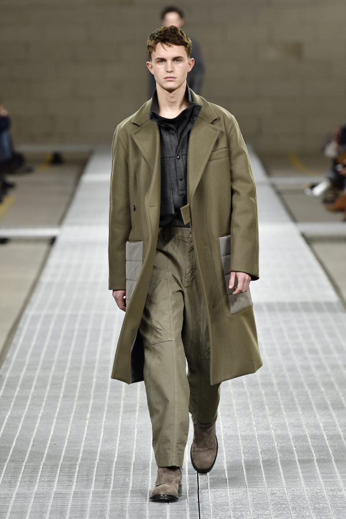 Dirk Bikkembergs Menswear Fall 2017