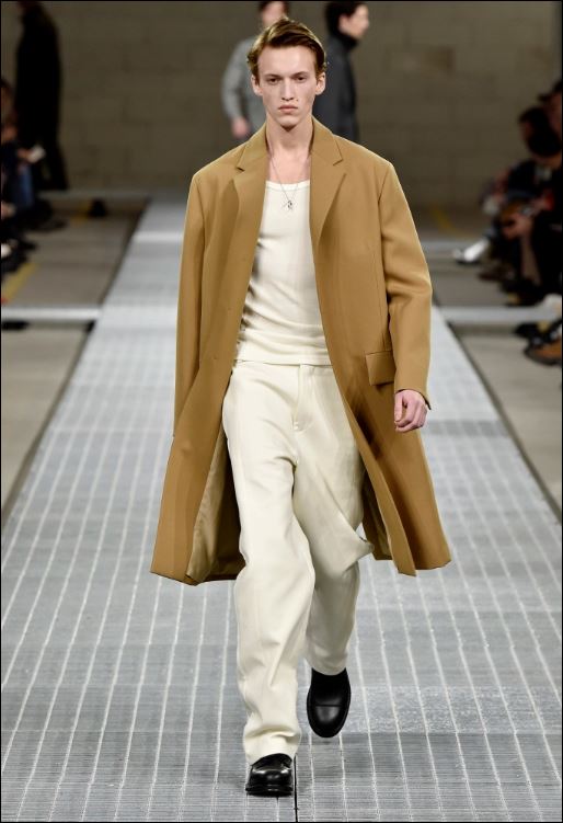 Dirk Bikkembergs Menswear Fall 2017
