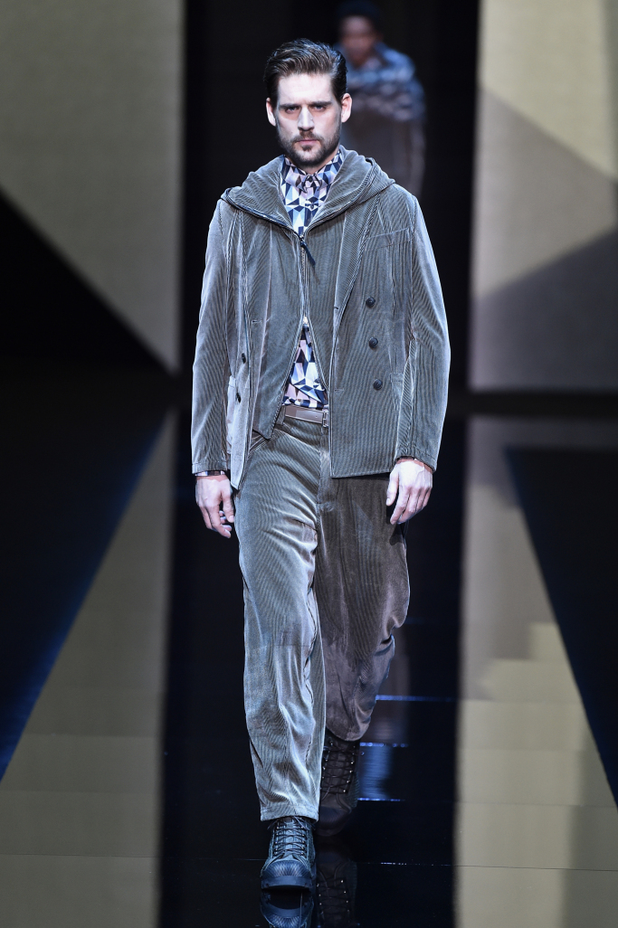 Giorgio Armani Menswear Fall 2017