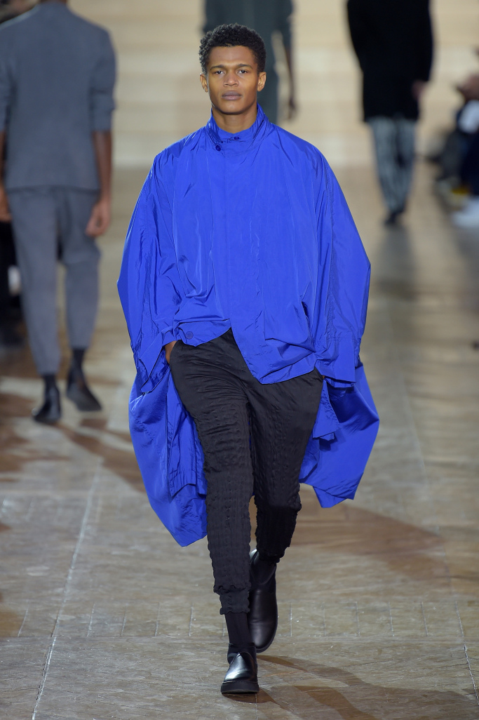 Issey Miyake Menswear Fall 2017 Collection