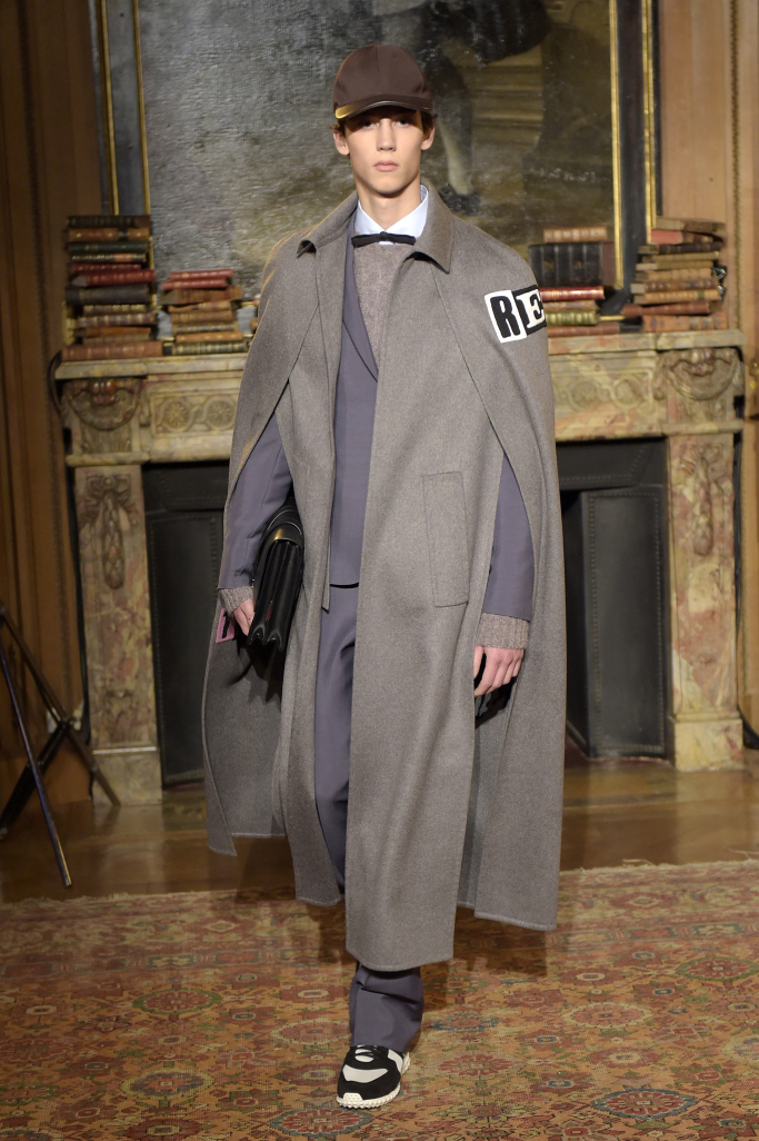 Valentino Menswear Fall 2017 Collection