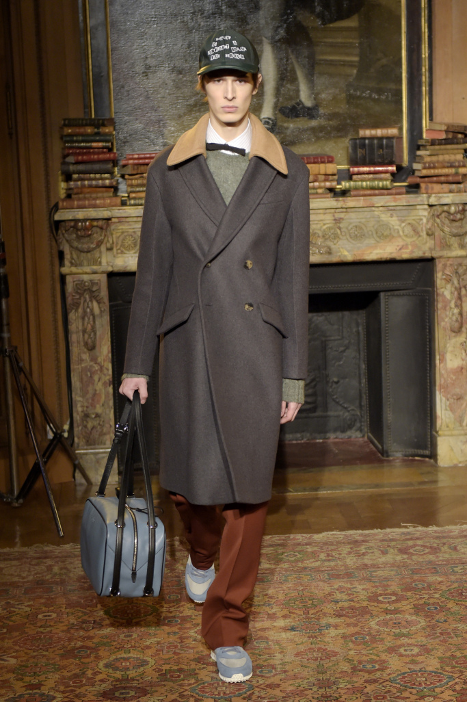 Valentino Menswear Fall 2017 Collection