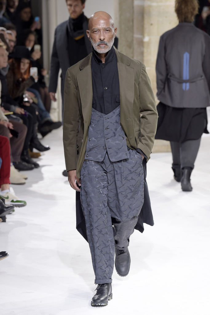 Yohji Yamamoto Menswear Fall 2017