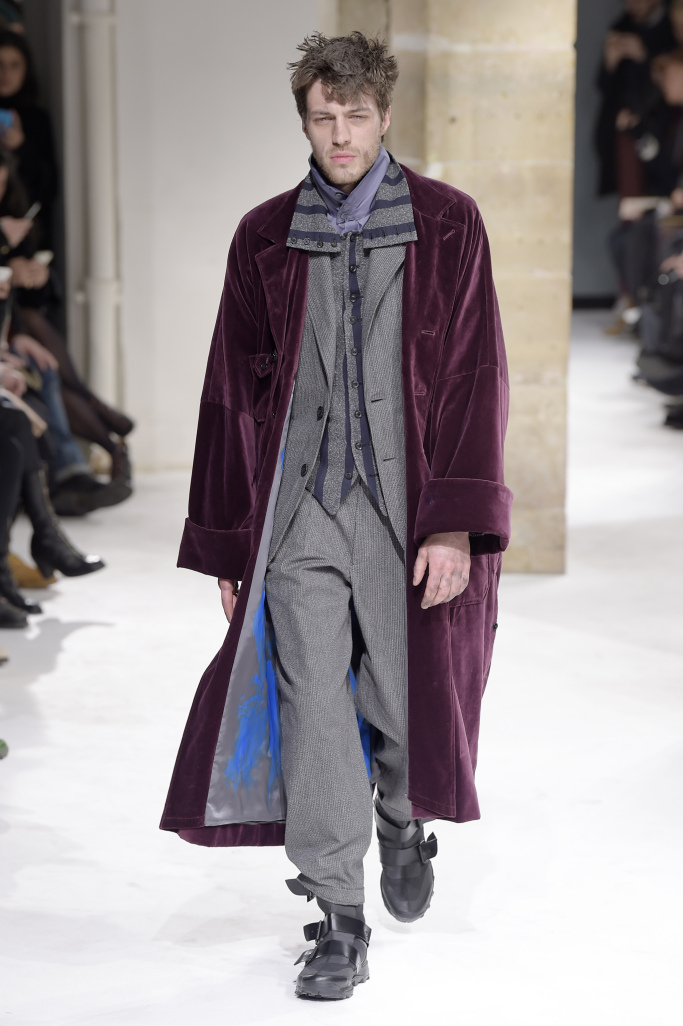 Yohji Yamamoto Menswear Fall 2017