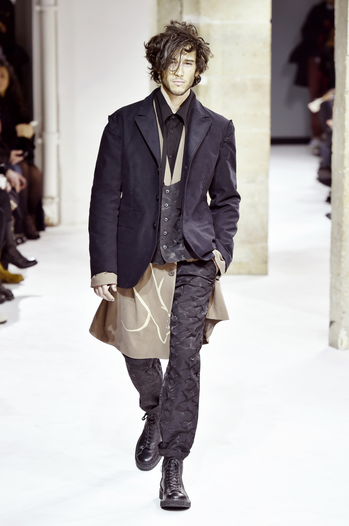 Yohji Yamamoto Menswear Fall 2017