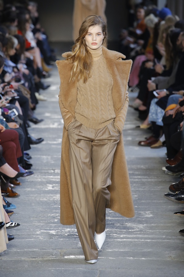 Max Mara Milan Fashion Week Fall 2017