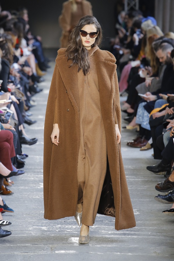 Max Mara Milan Fashion Week Fall 2017