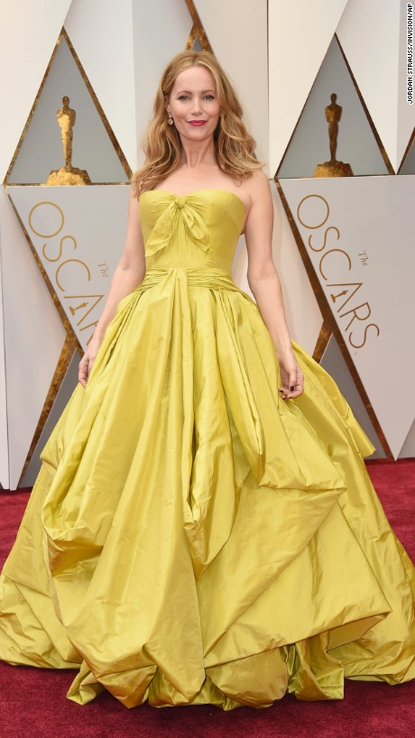 OSCARS Trends - Leslie Mann in Zac Posen