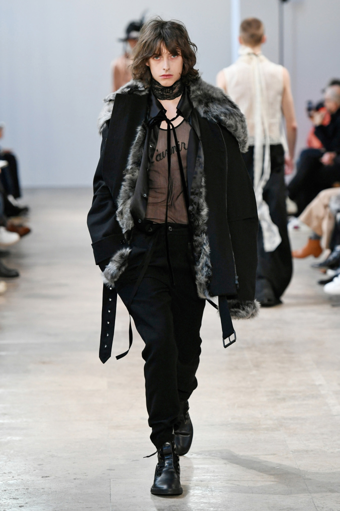 Ann Demeulemeester Menswear Fall 2017 Collections