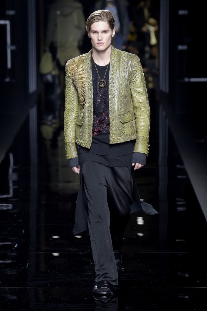 Balmain Menswear Fall 2017 collections