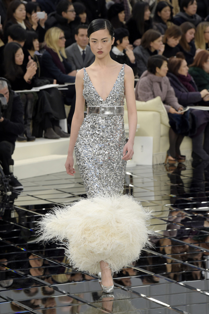 Feathers and sparkle at Chanel Haute Couture Spring 2017 - A&E Magazine