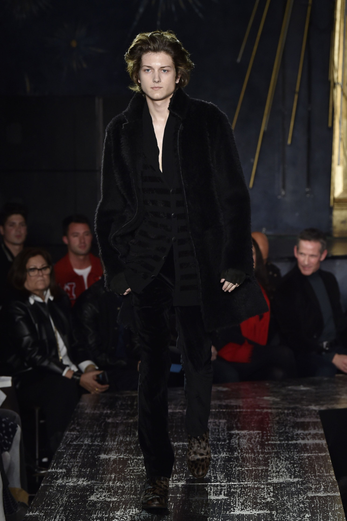 New York Fashion Week Fall 2017 Menswear John Varvatos