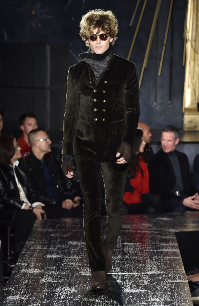 New York Fashion Week Fall 2017 Menswear John Varvatos