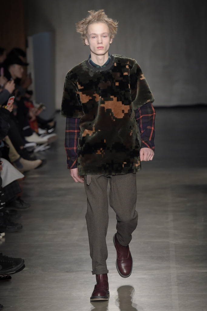 Sacai Menswear Fall 2017 collections