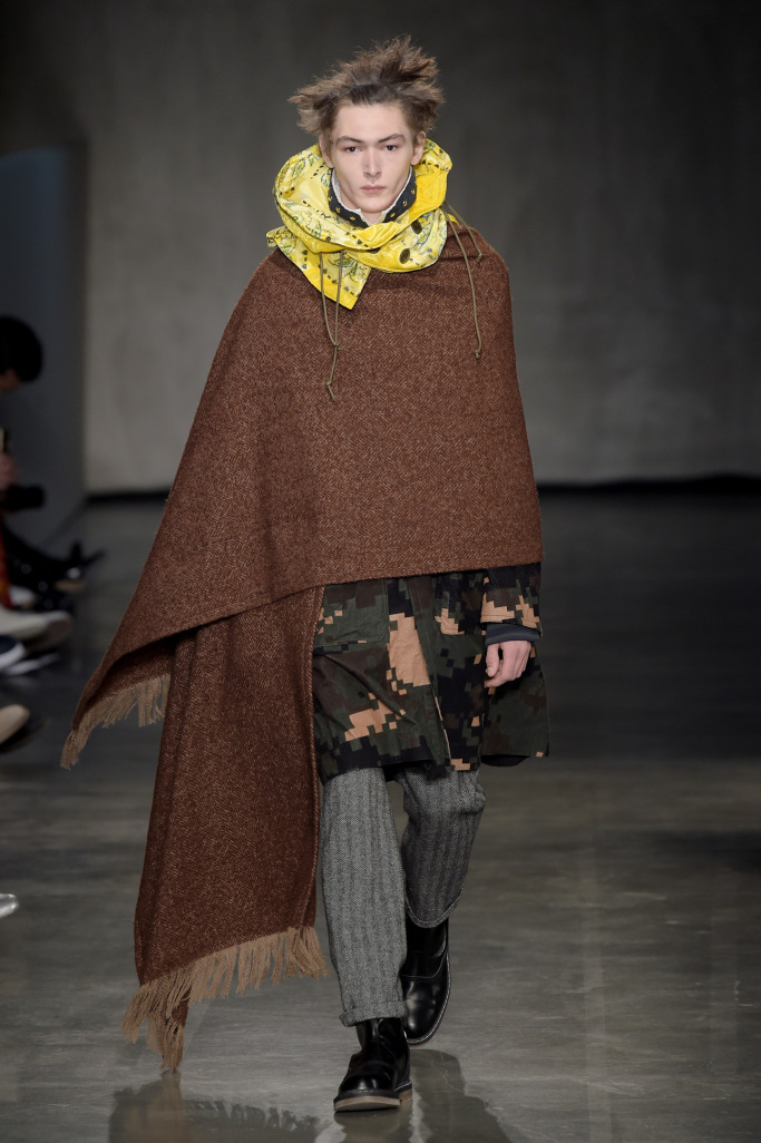 Sacai Menswear Fall 2017 collections