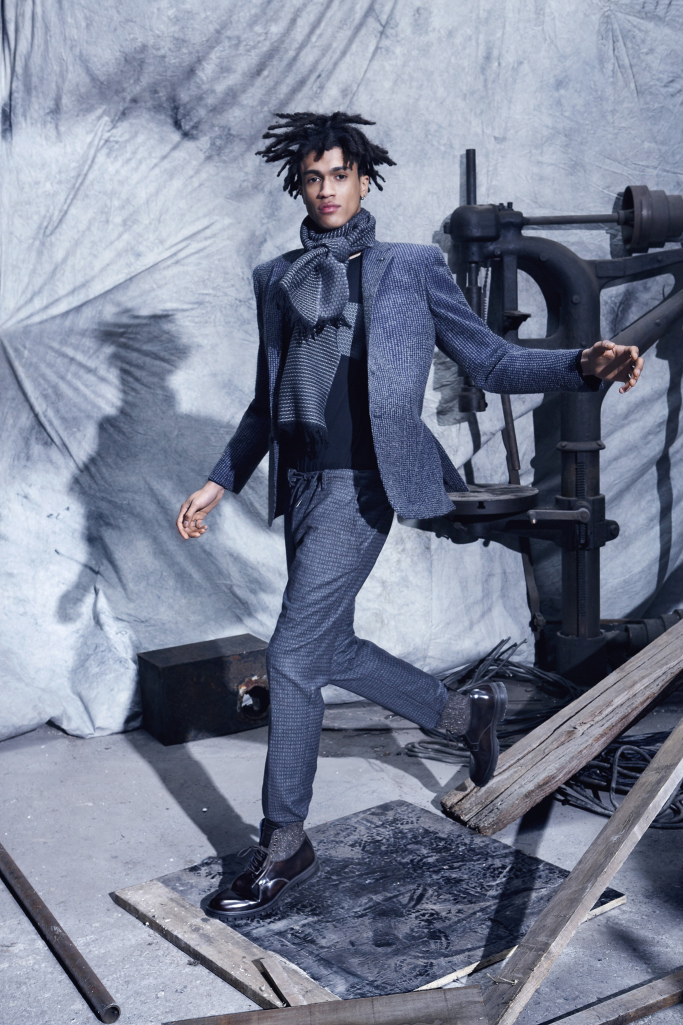 Emanuel Ungaro Menswear Fall 2017 Collections