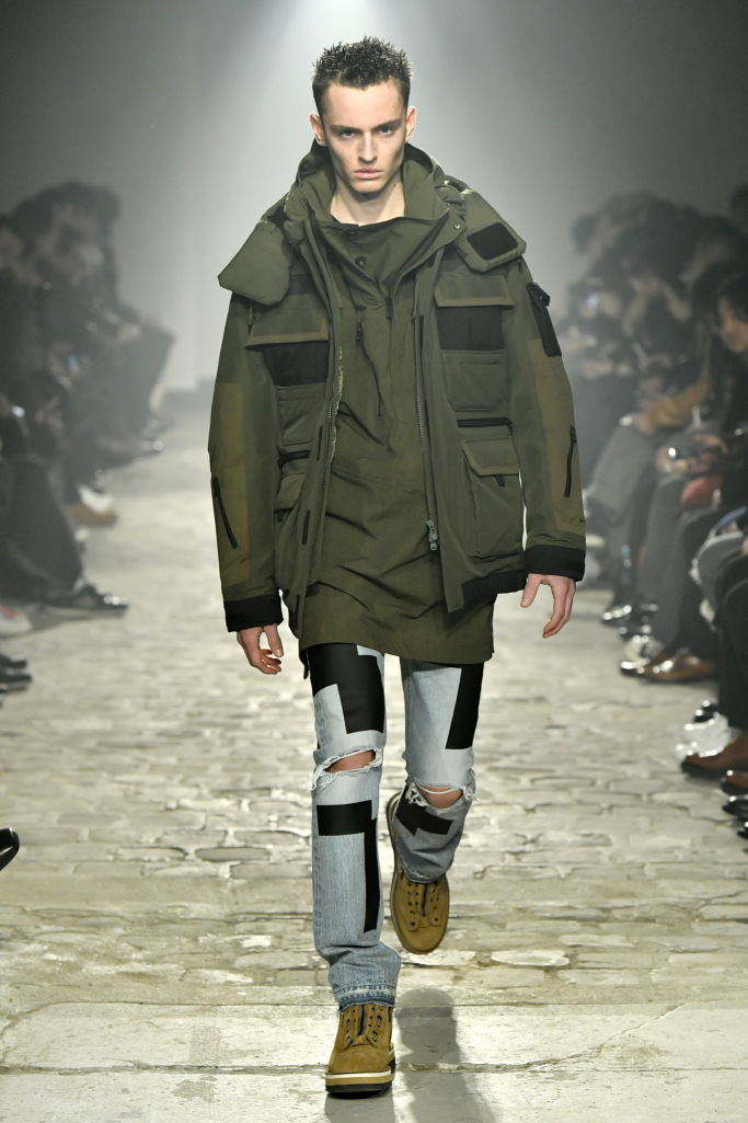 White Mountaineering Menswear Fall 2017 Collections