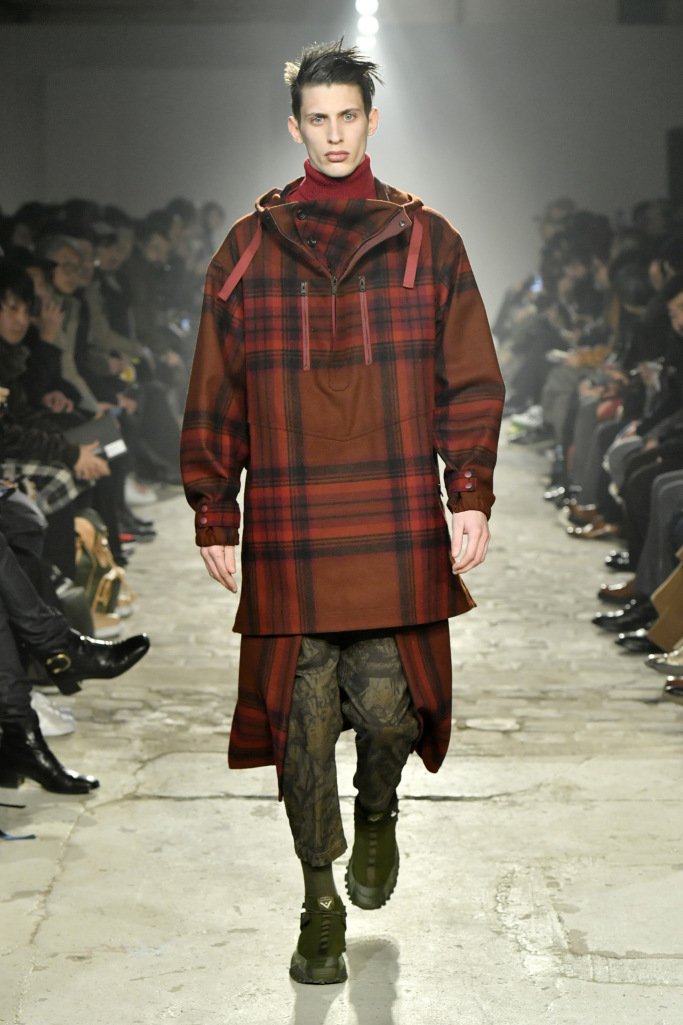White Mountaineering Menswear Fall 2017 Collections