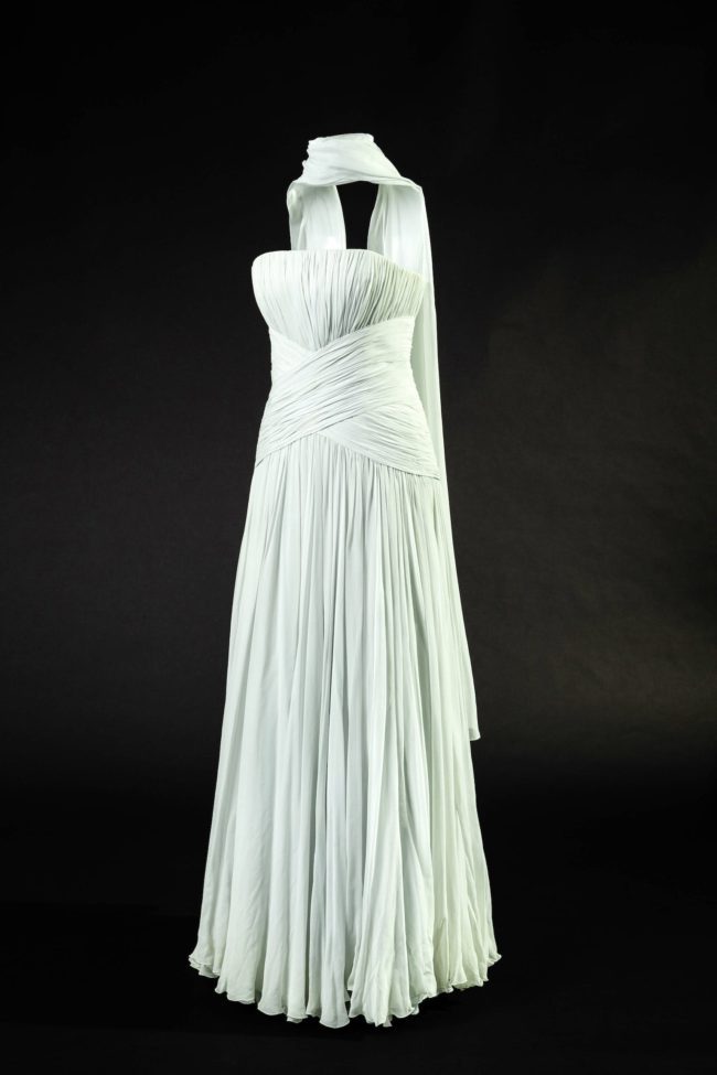 Princess Diana 's Catherine Walker, blue chiffon Grace Kelly dress