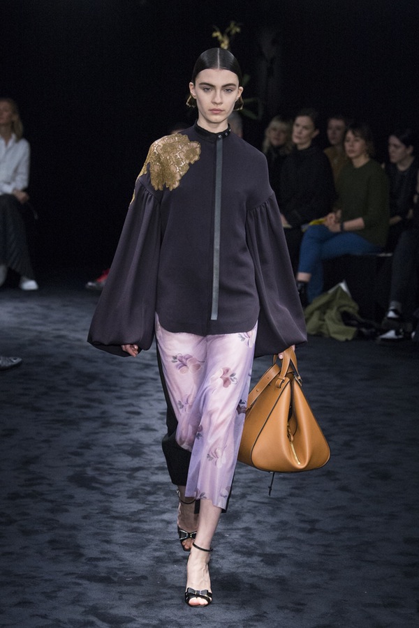 Loewe PARIS Fashion Week Fall 2017