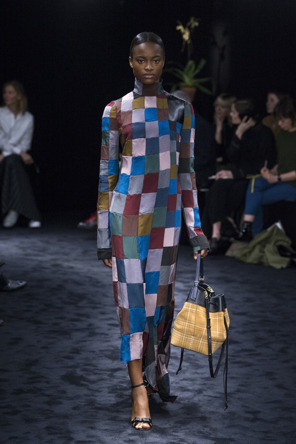 Loewe PARIS Fashion Week Fall 2017