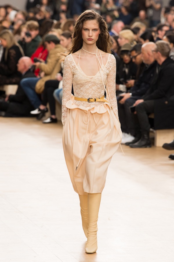 Nina Ricci PARIS Fashion Week Fall 2017