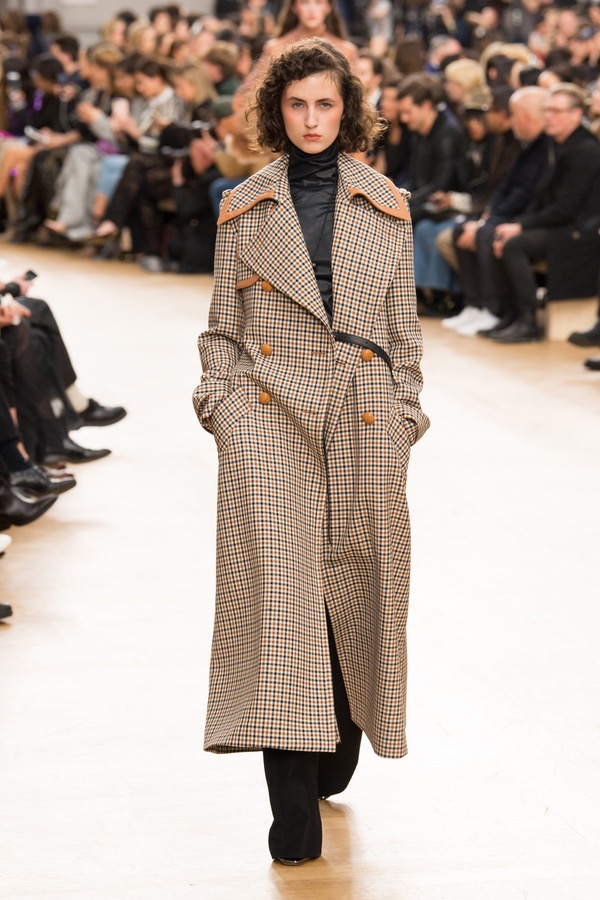 Nina Ricci PARIS Fashion Week Fall 2017