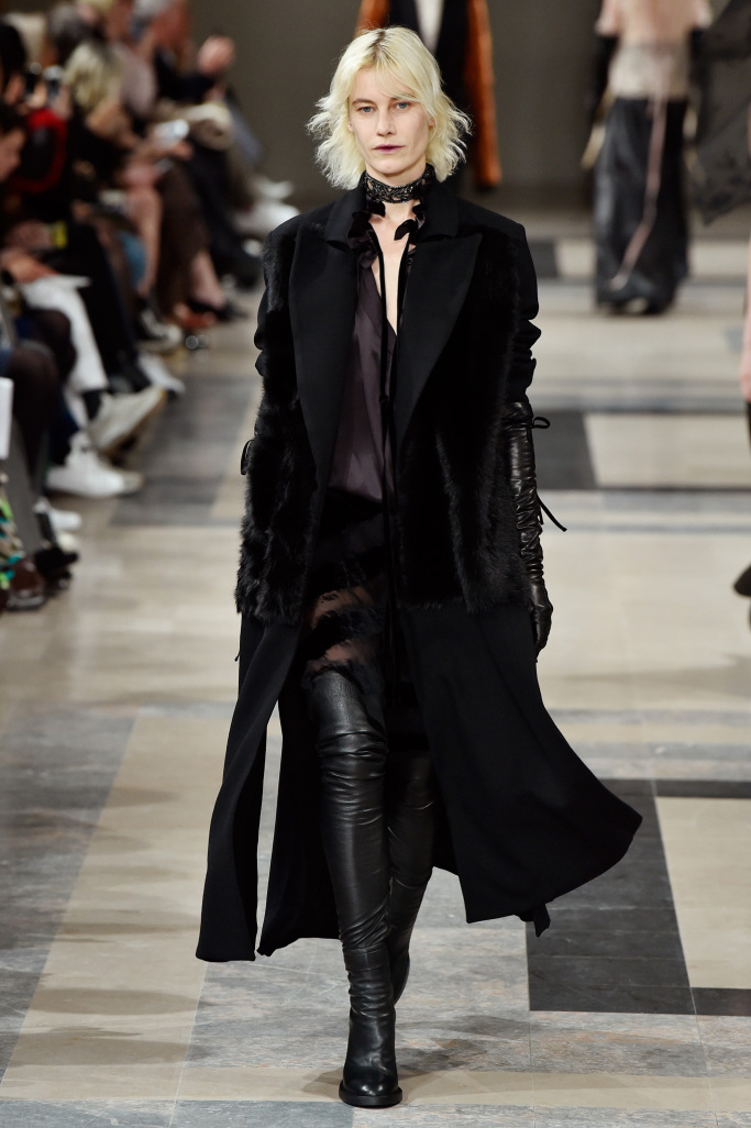 Ann Demeulemeester PARIS Fashion Week Fall 2017