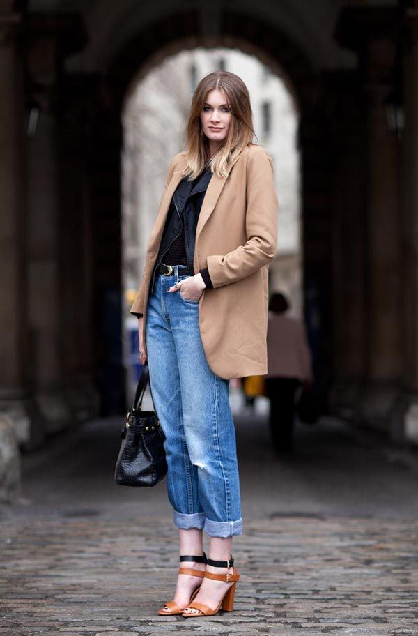 Heels and a crisp blazer are a New York socialite staple look