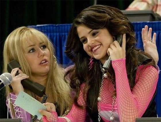 Miley Cyrus and Selena Gomez (Hannah and Makayla) on the hit show Hannah Montana